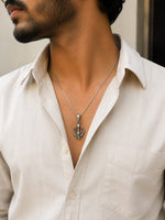Load image into Gallery viewer, Waheguru silver pendant