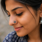 Load image into Gallery viewer, Vintage Oxidised Silver Nose Stud
