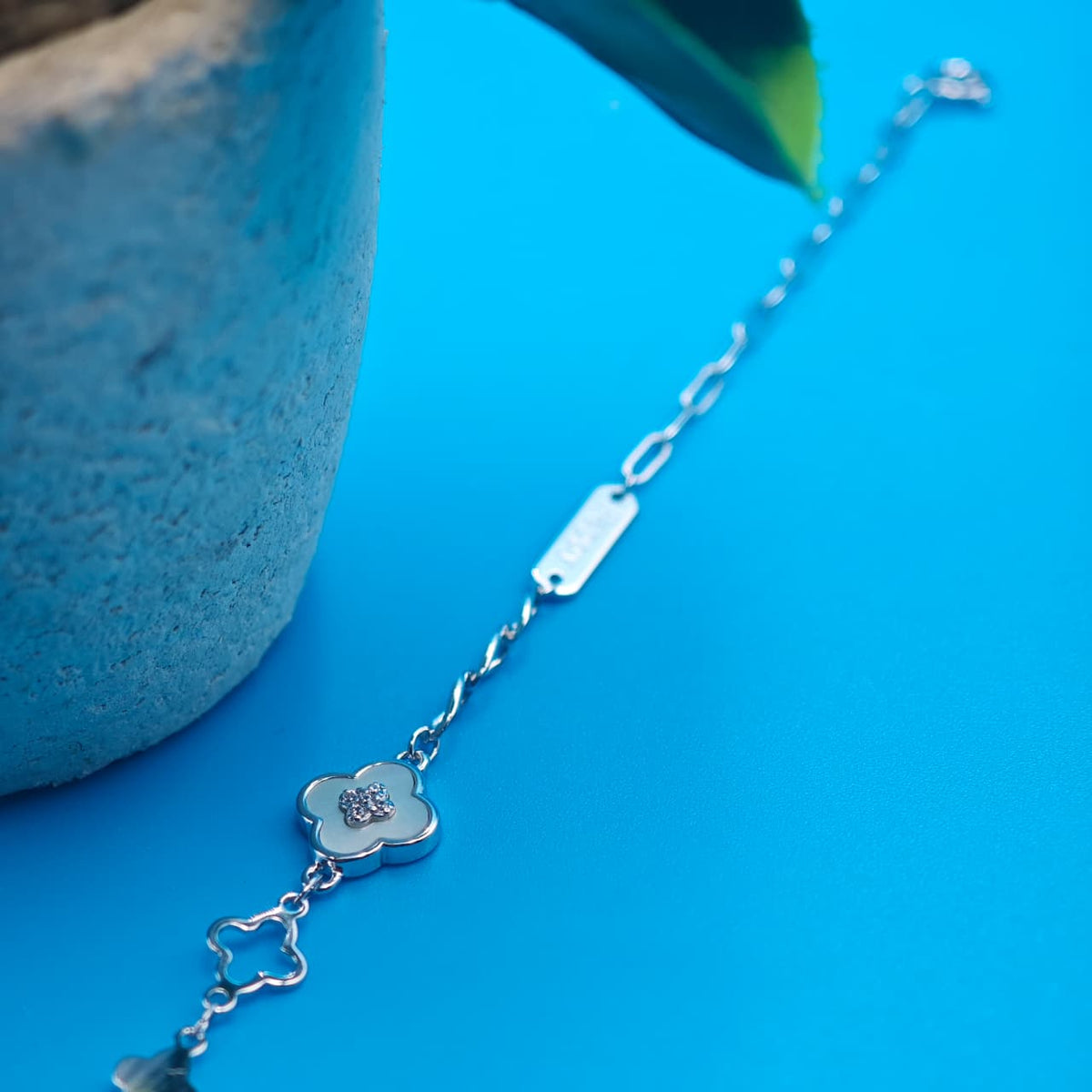 Minimal charm
