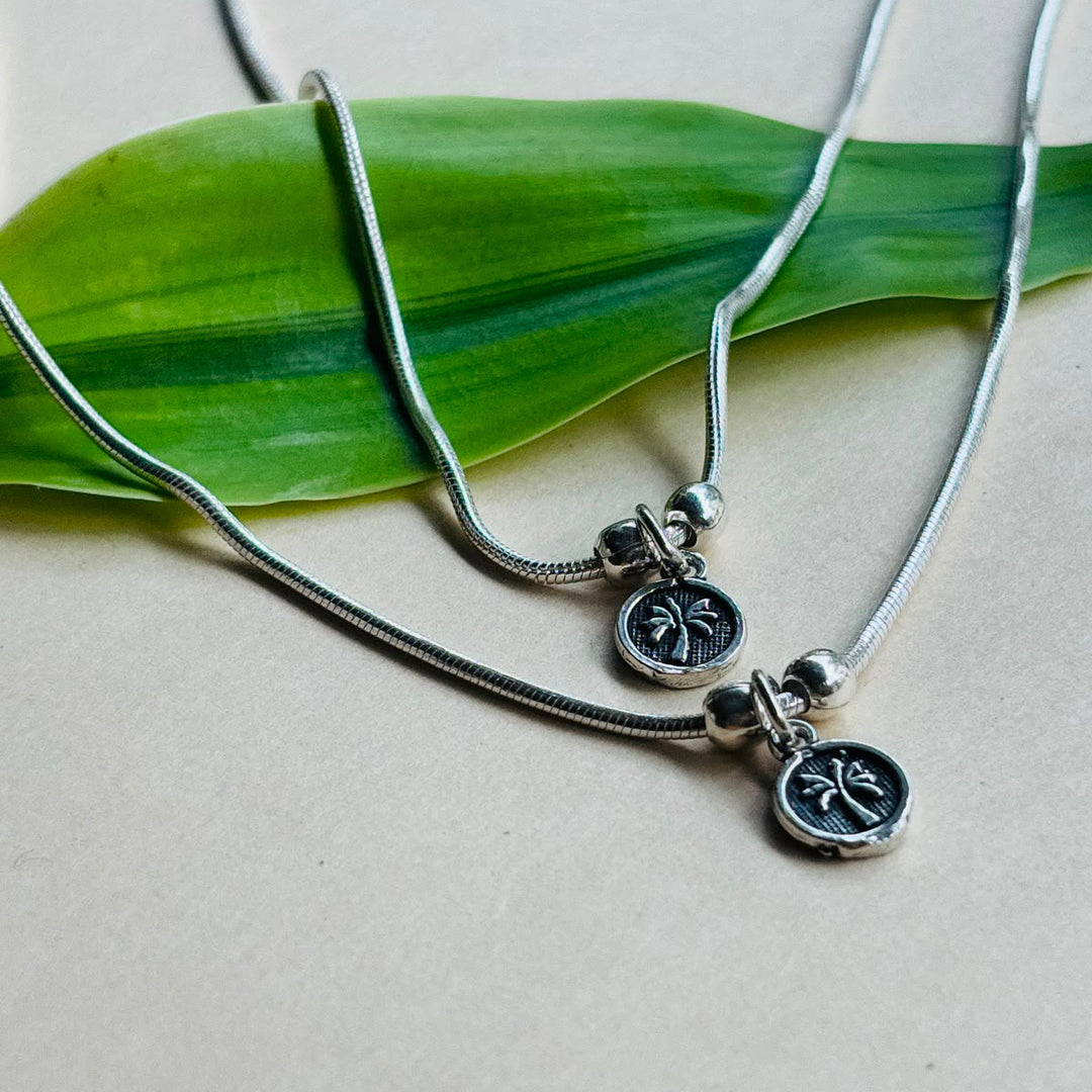 Palm anklet