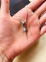 Load image into Gallery viewer, Silver vel pendant 
