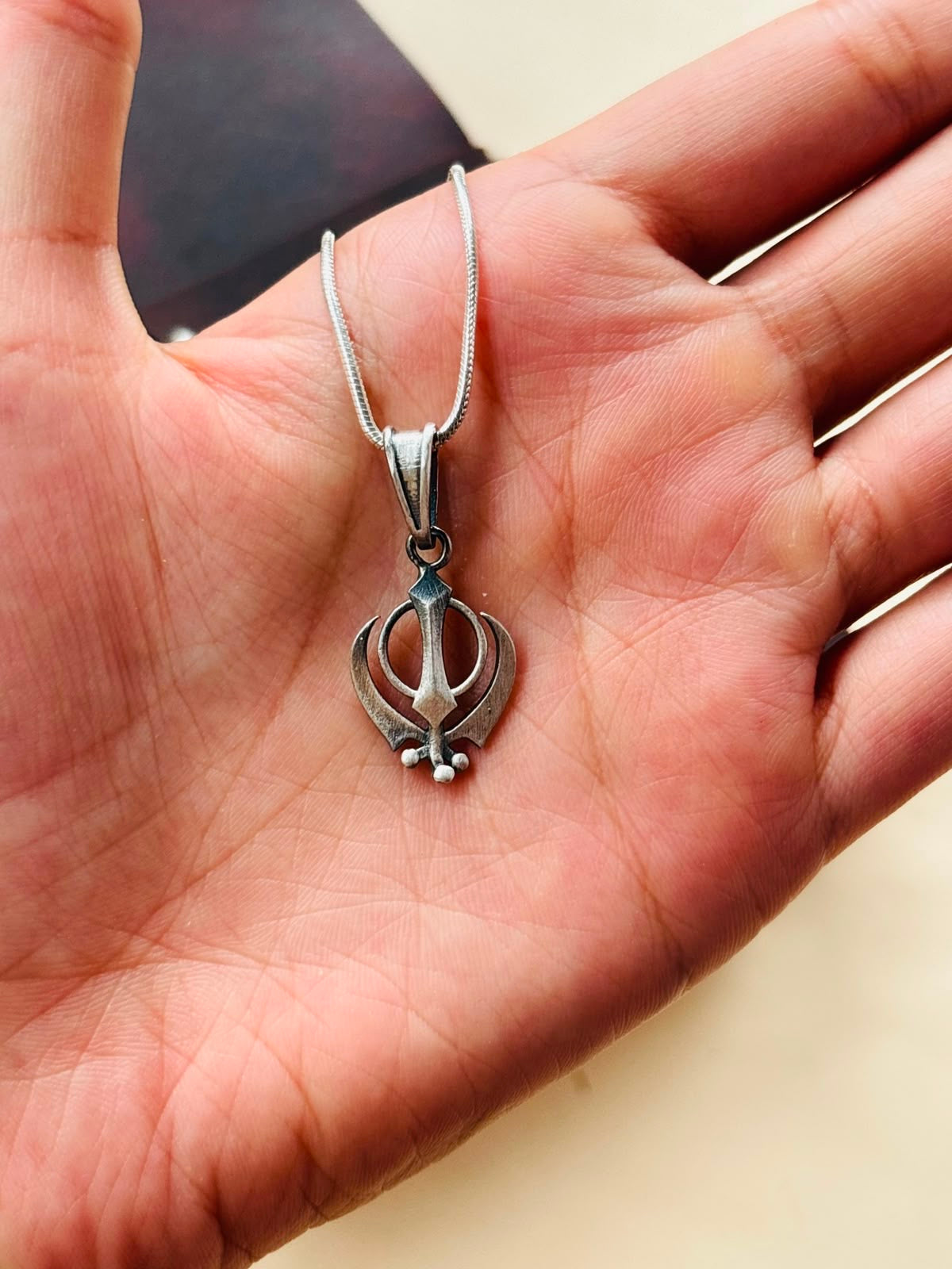  waheguru silver pendant