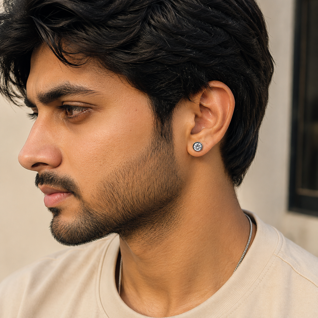 Minimal Crystal Stud Earring