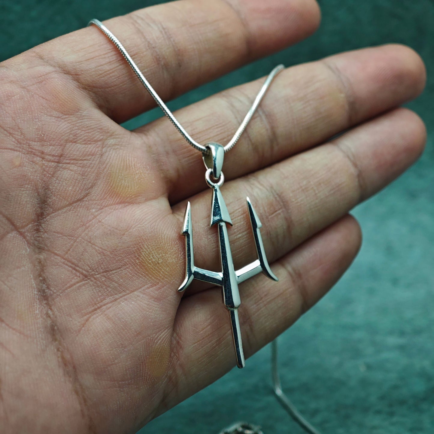 Trident pendant and Chain